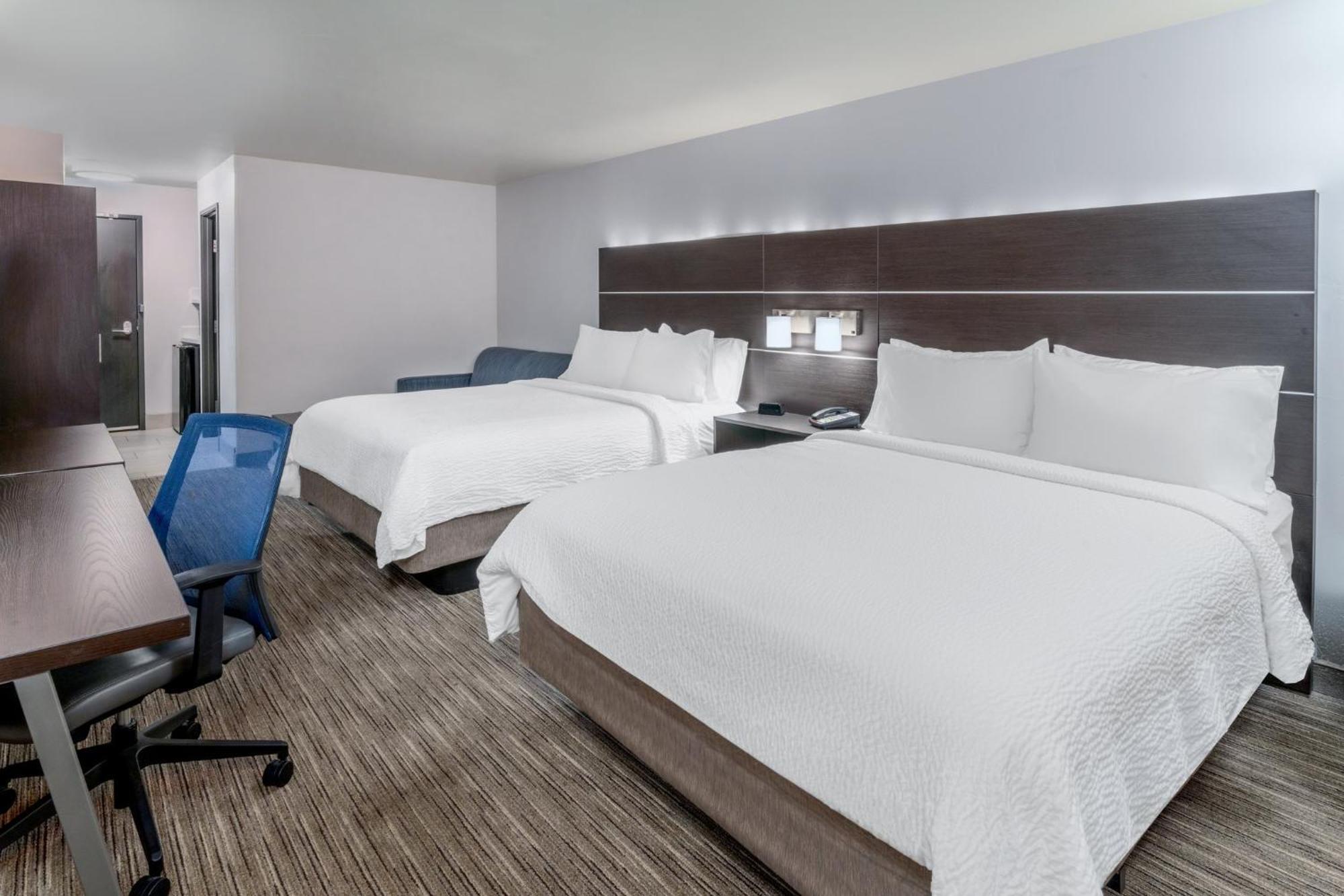 Holiday Inn Express & Suites - Colorado Springs Afa Northgate By Ihg Exterior foto